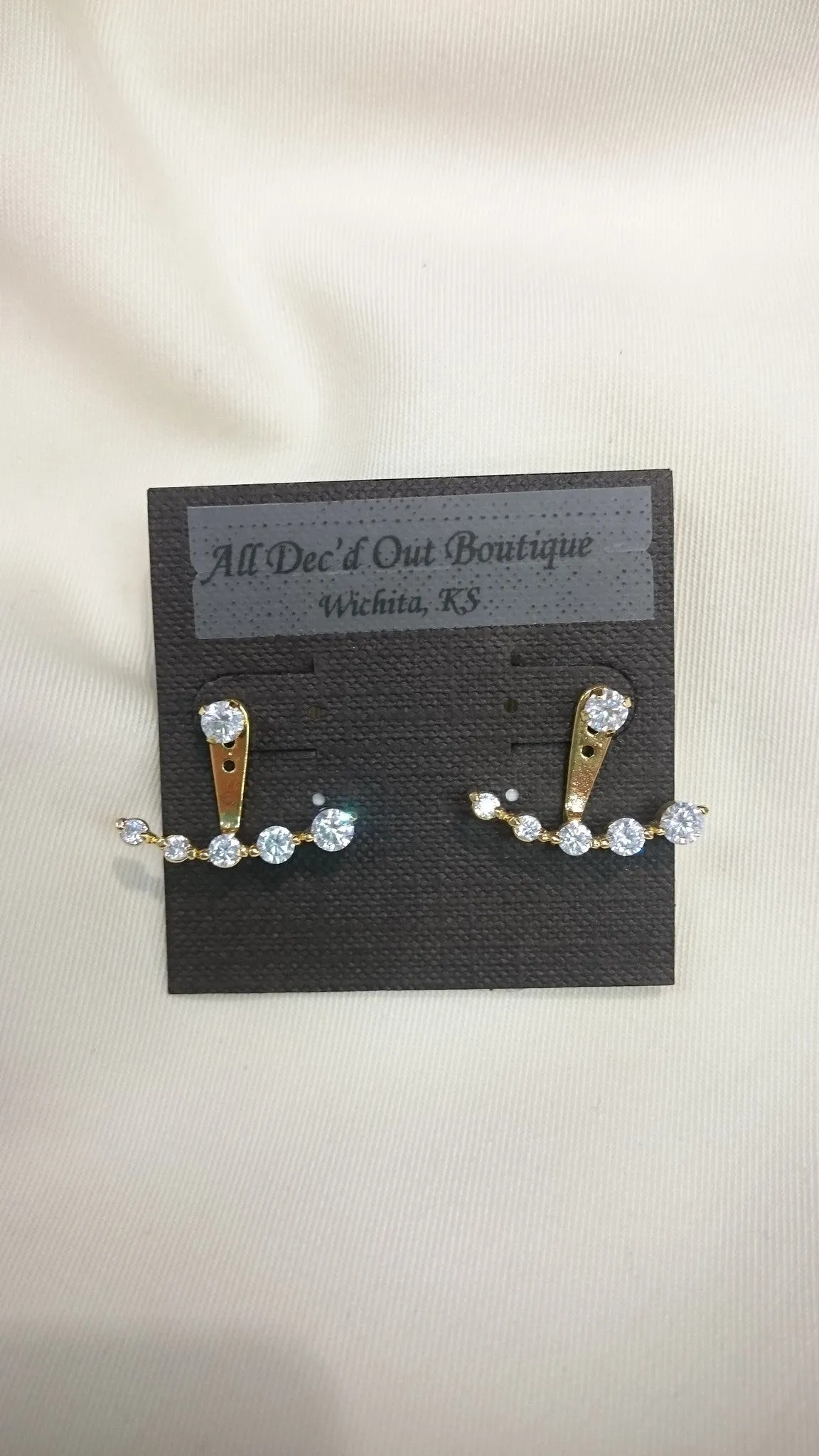 ADO | Peekaboo Swing Earrings Gold