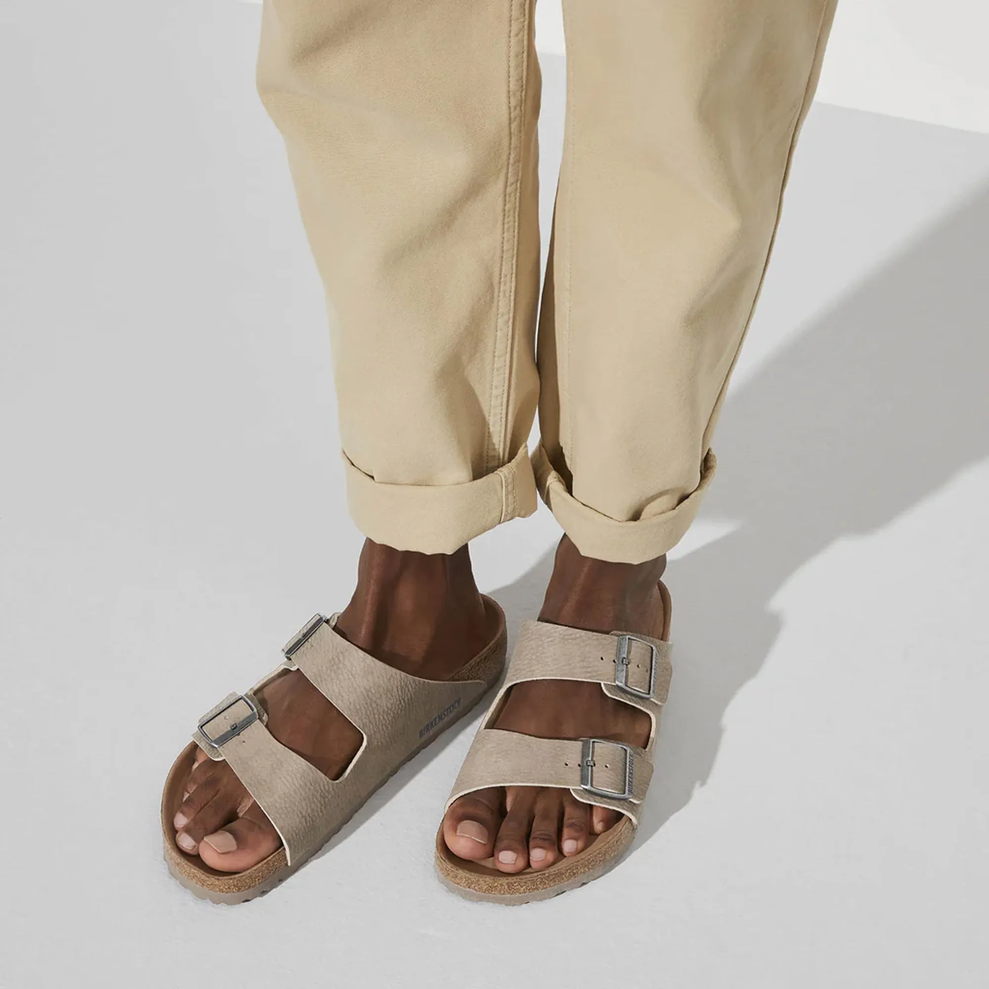 Birkenstock | ARIZONA VEGAN MICRO FIBRE  { BROWN