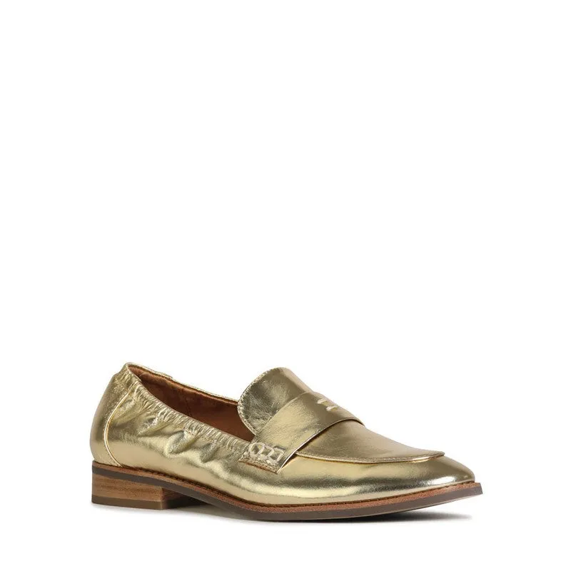 Eos Chile Champagne Gold Loafer