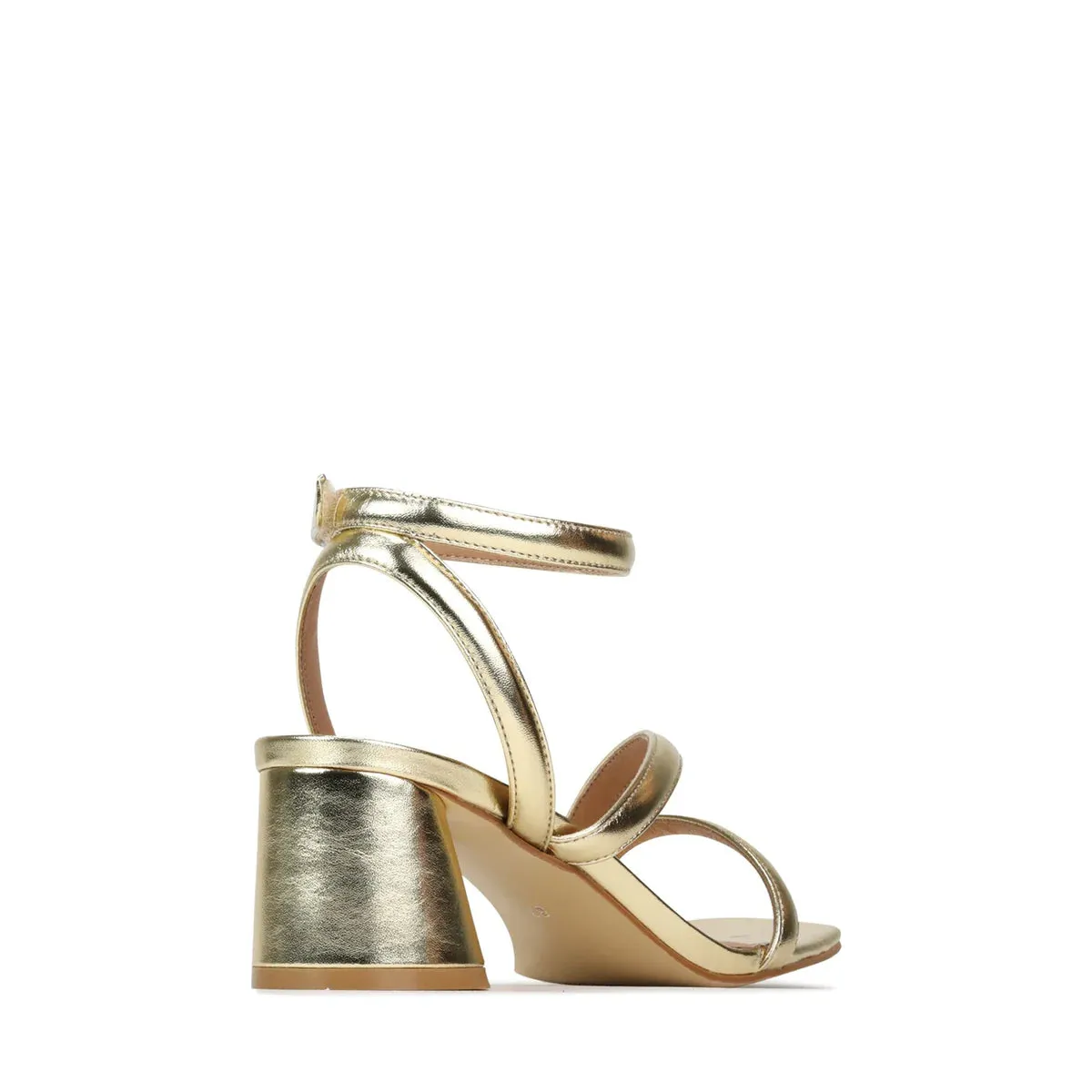 EOS PETRICIA CHAMPAGNE MET
