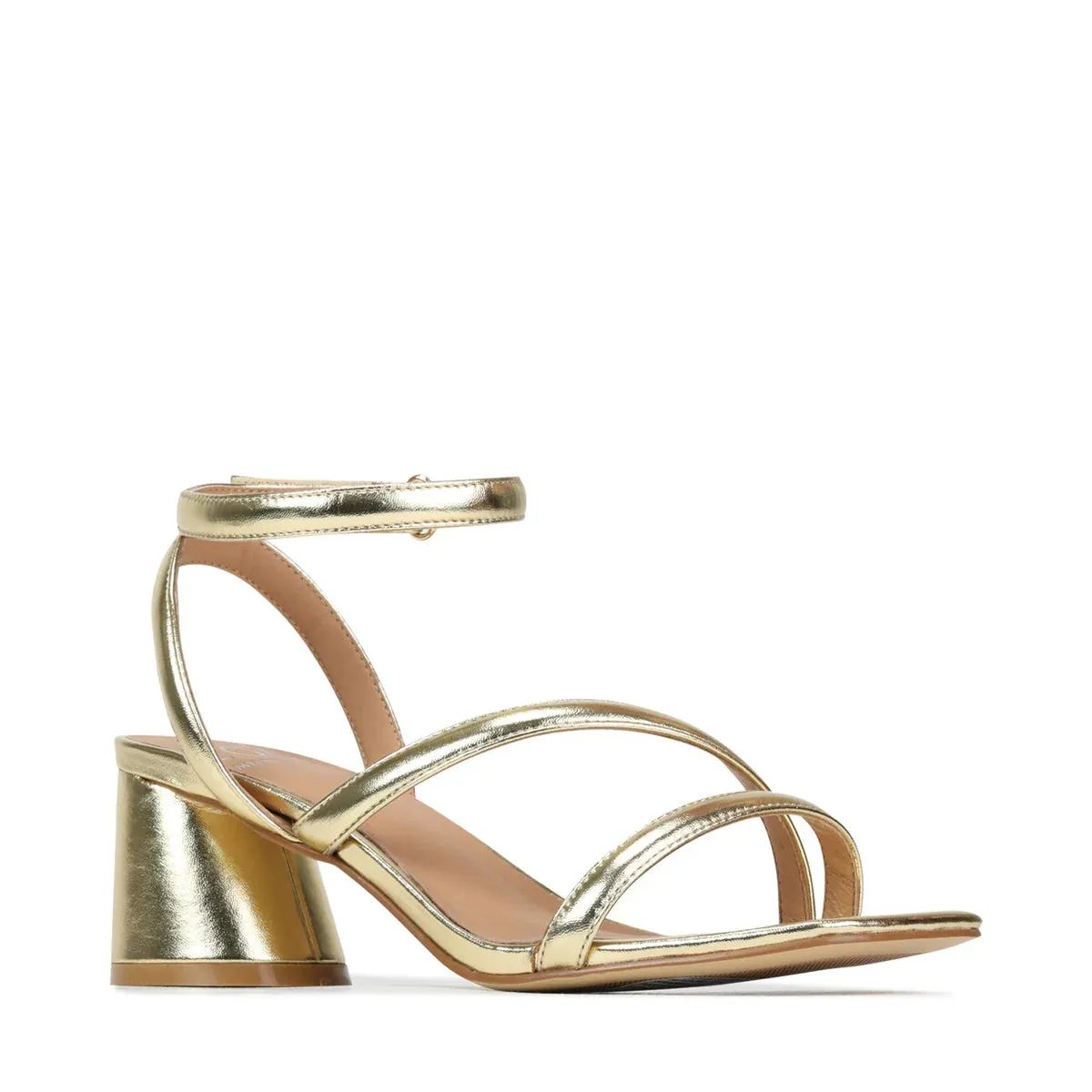EOS PETRICIA CHAMPAGNE MET