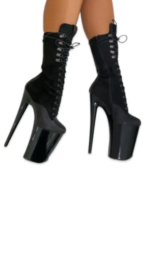 Hella Heels: Blaq Kicks 8" - INSTORE