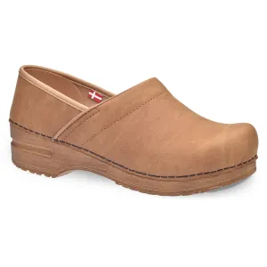 Hinsdale Women's Vegan Clog in Cognac