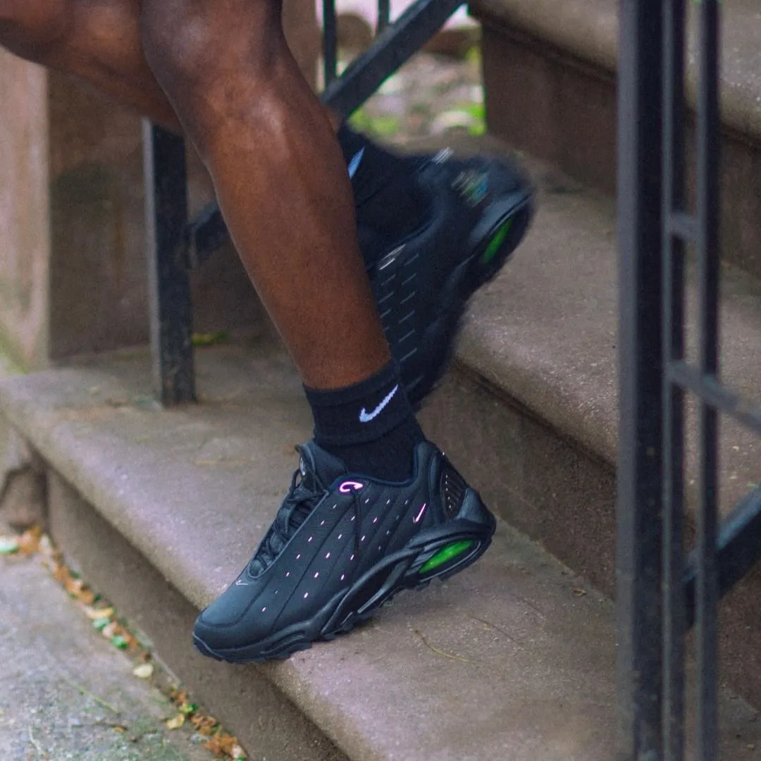 Nike Hot Step Air Terra Drake NOCTA Triple Black