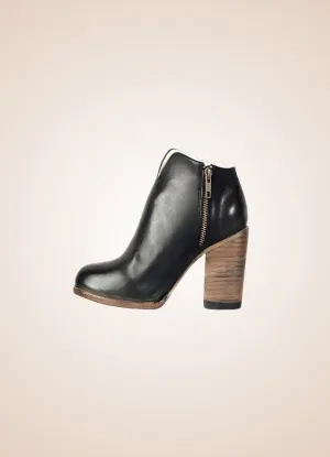 Vintage Steampunk Shoes