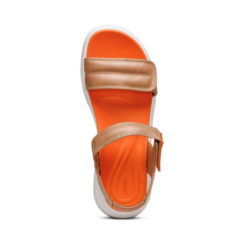 WOMEN'S AETREX WHIT SPORT SANDAL | CAMEL