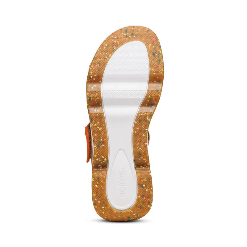 WOMEN'S AETREX WHIT SPORT SANDAL | CAMEL