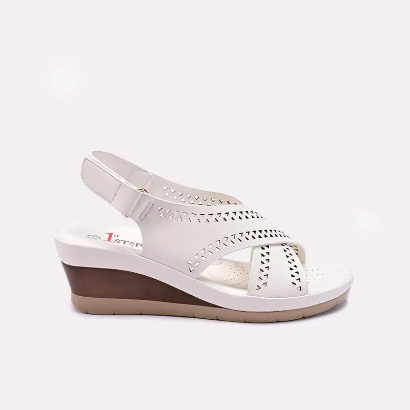 Womens White Casual Wedge Sandals 0421555