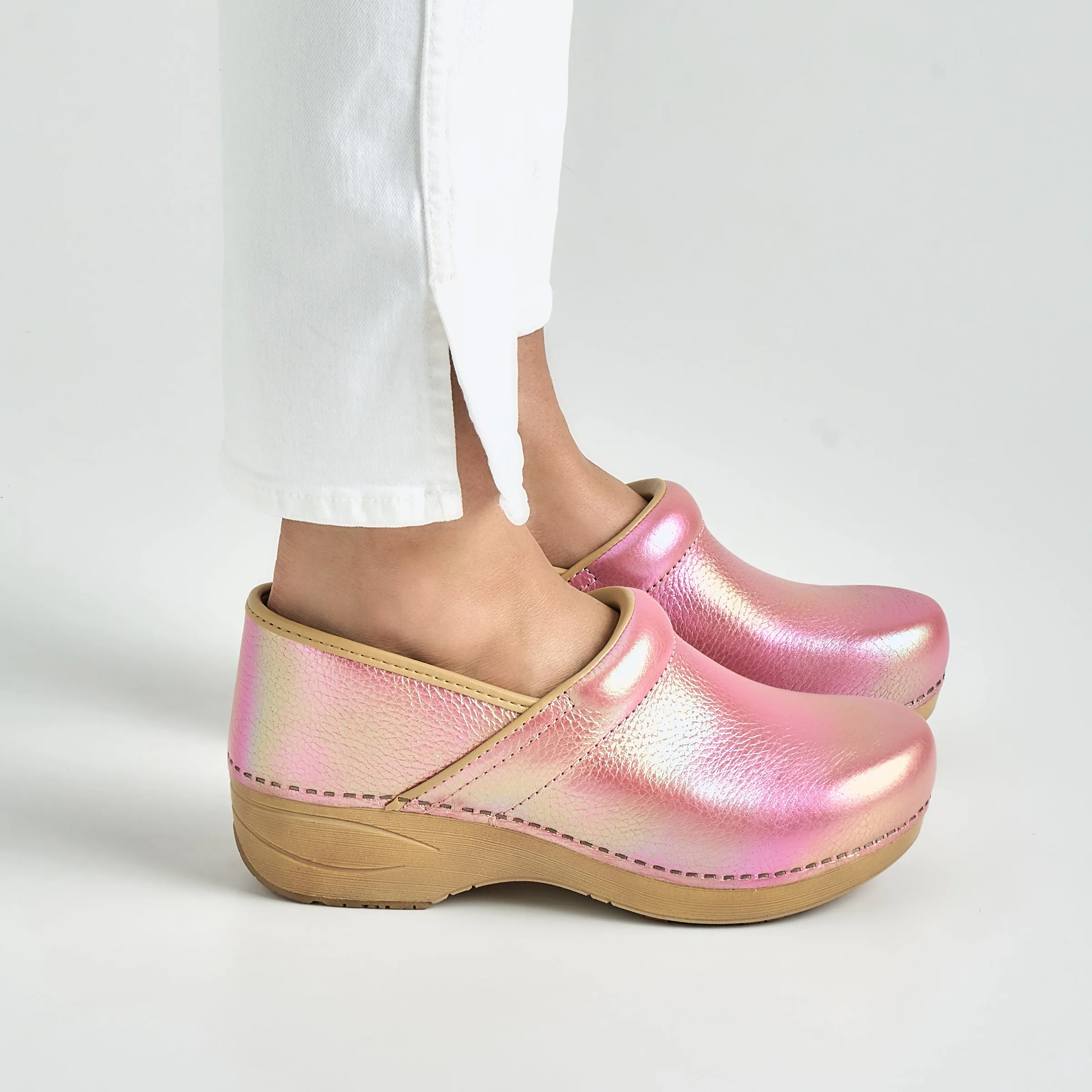XP 2.0 Pink Iridescent Leather