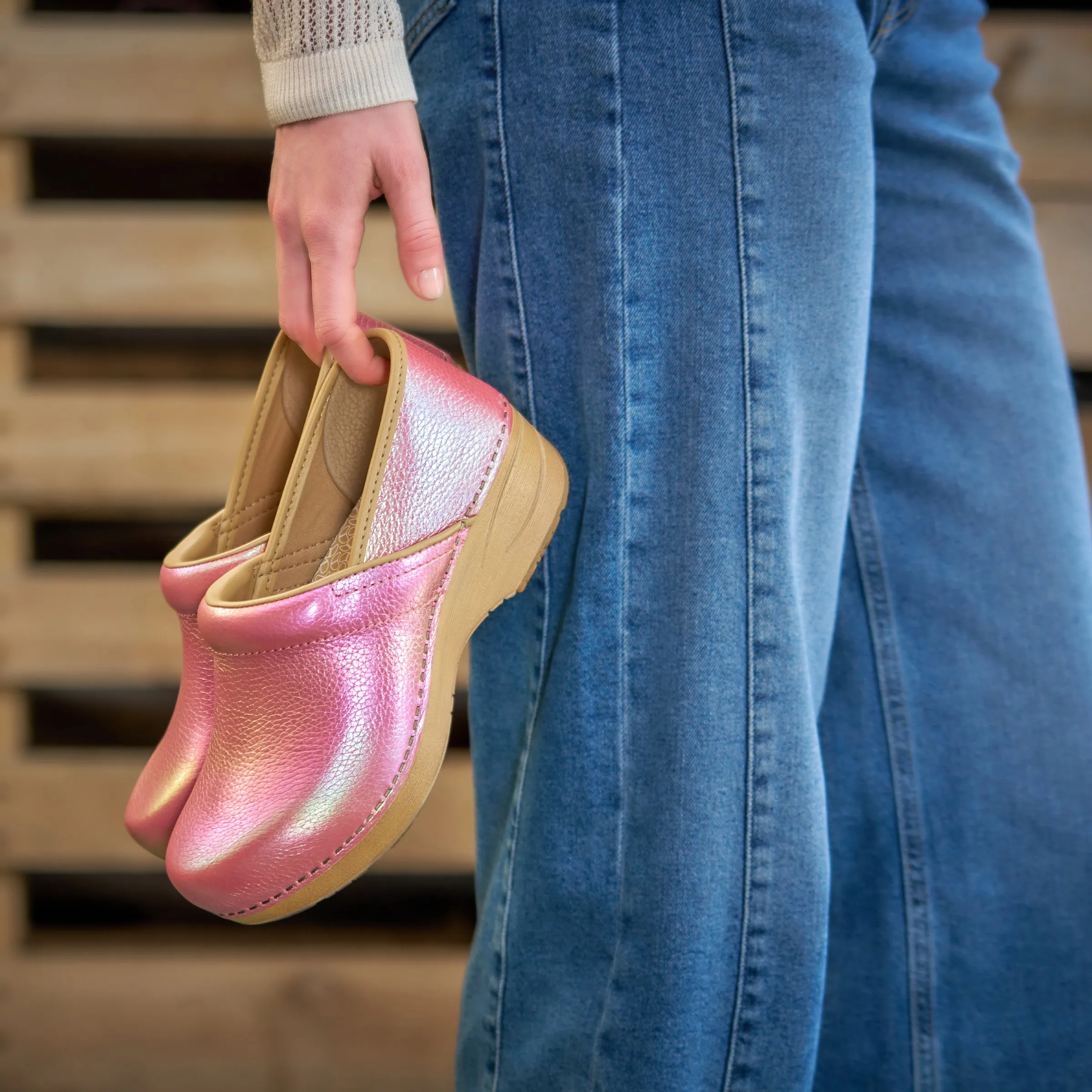 XP 2.0 Pink Iridescent Leather